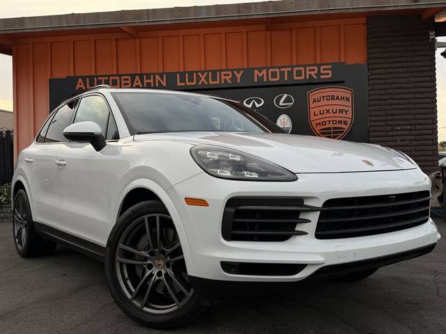 2023 Porsche Cayenne S Platinum Edition AWD photo