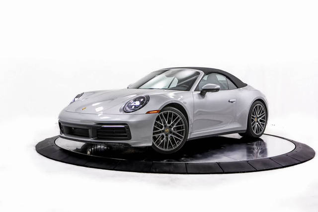 2022 Porsche 911 Carrera RWD photo