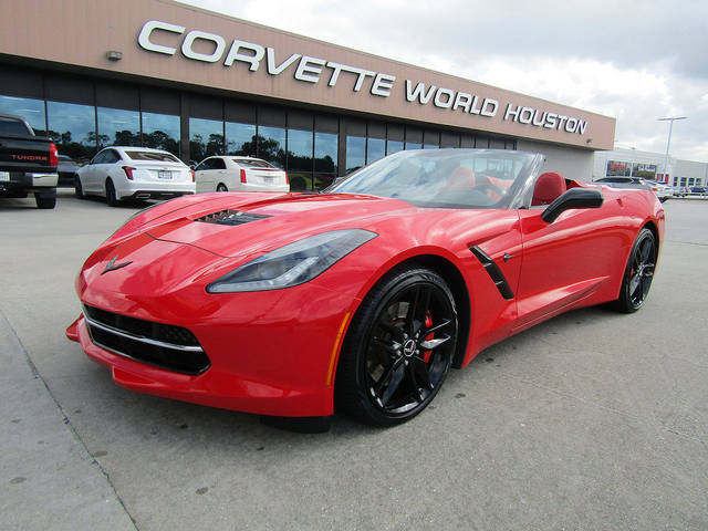 2015 Chevrolet Corvette Z51 2LT RWD photo