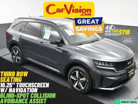 2022 Kia Sorento S FWD photo