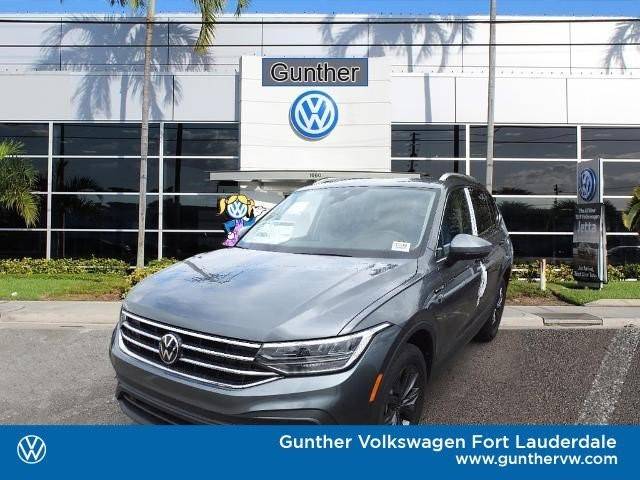 2023 Volkswagen Tiguan SE FWD photo