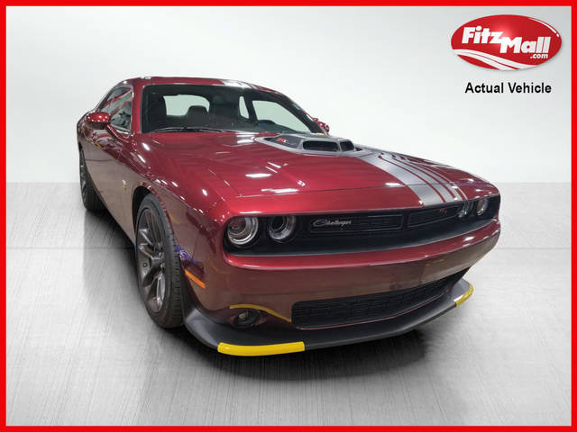 2022 Dodge Challenger R/T Scat Pack RWD photo