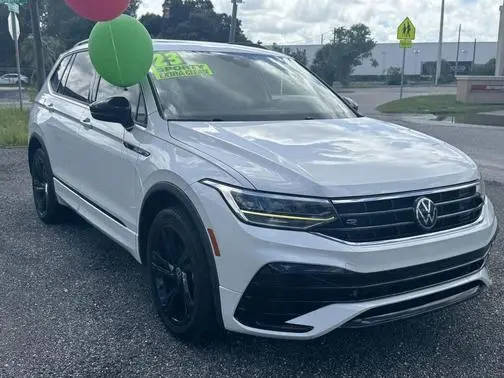 2023 Volkswagen Tiguan SE R-Line Black FWD photo