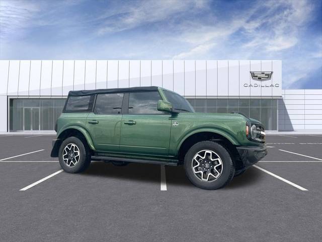 2022 Ford Bronco 4 Door Outer Banks 4WD photo