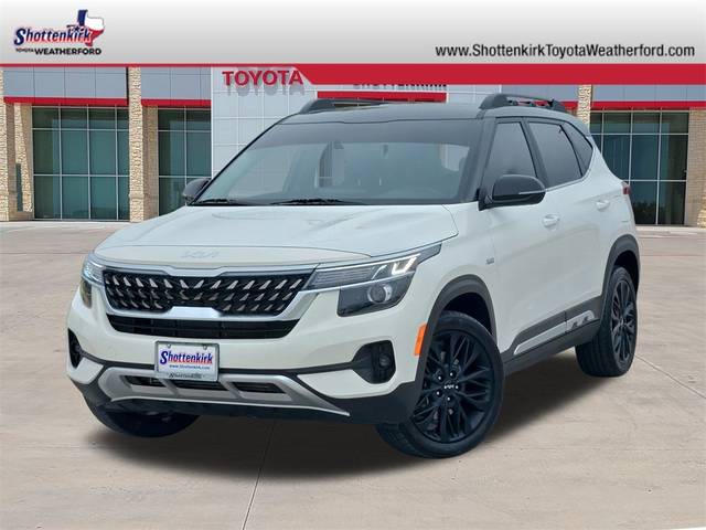 2023 Kia Seltos Nightfall AWD photo