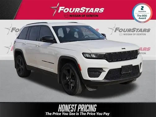 2023 Jeep Grand Cherokee Altitude RWD photo