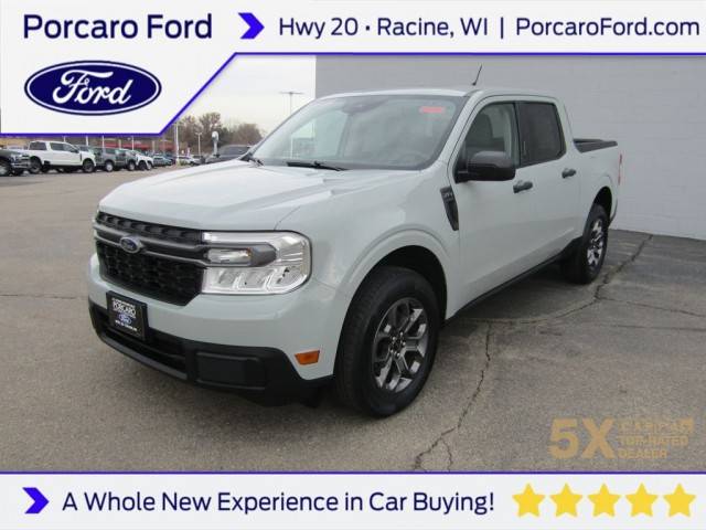 2022 Ford Maverick XLT AWD photo