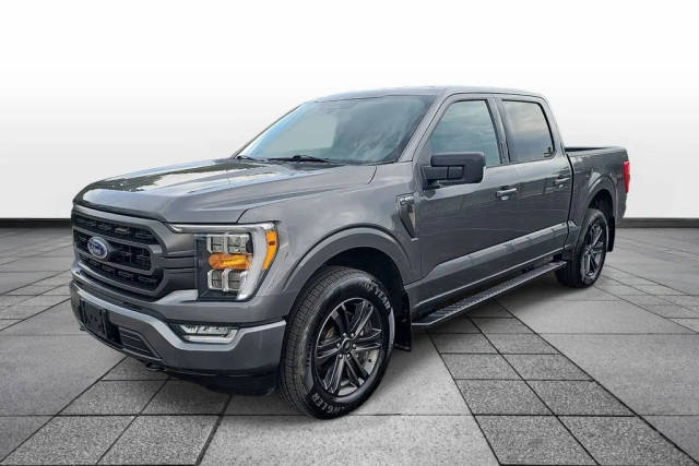 2022 Ford F-150 XLT 4WD photo