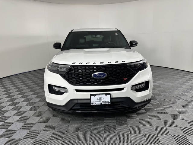 2022 Ford Explorer ST RWD photo