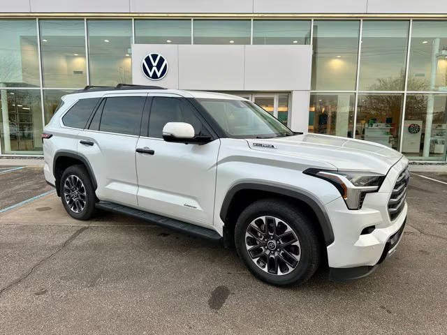 2023 Toyota Sequoia Limited 4WD photo