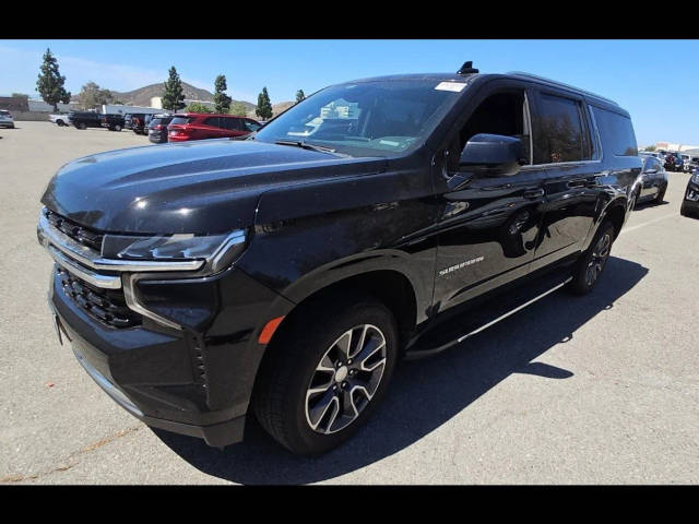 2023 Chevrolet Suburban LS RWD photo