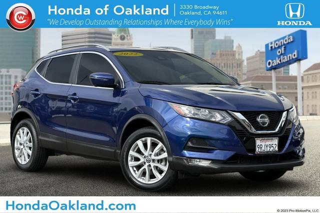 2022 Nissan Rogue Sport SV AWD photo