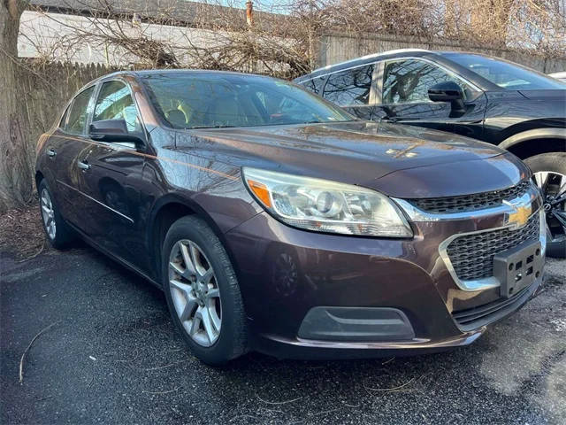 2015 Chevrolet Malibu LT FWD photo