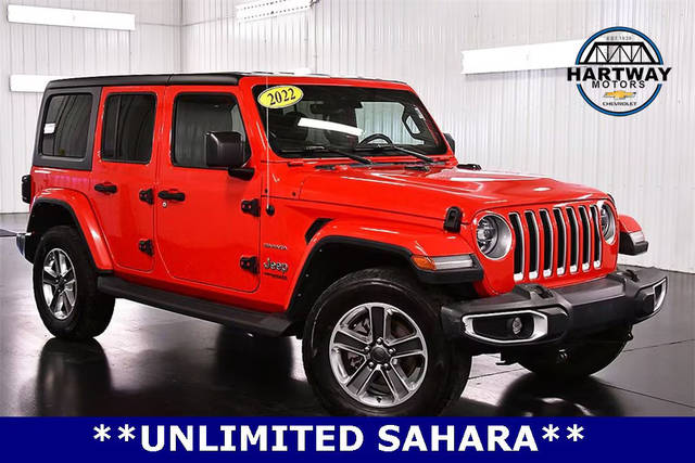 2022 Jeep Wrangler Unlimited Unlimited Sahara 4WD photo