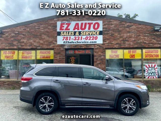 2017 Toyota Highlander LE Plus AWD photo