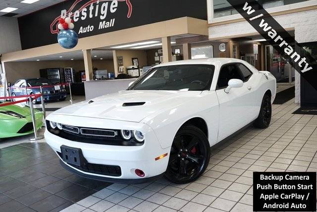 2019 Dodge Challenger SXT RWD photo