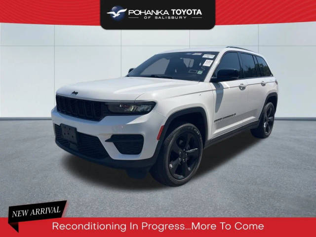2023 Jeep Grand Cherokee Altitude 4WD photo
