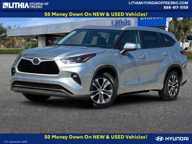 2023 Toyota Highlander XLE FWD photo