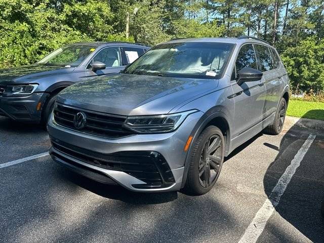 2023 Volkswagen Tiguan SE R-Line Black FWD photo