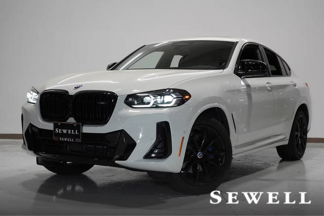 2023 BMW X4 M40i AWD photo