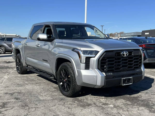 2023 Toyota Tundra SR5 4WD photo