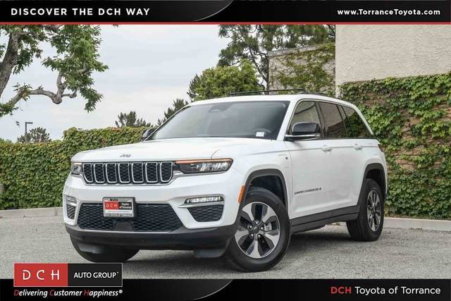 2022 Jeep Grand Cherokee 4WD photo