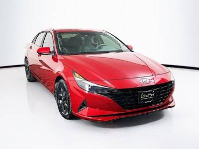 2023 Hyundai Elantra SEL FWD photo