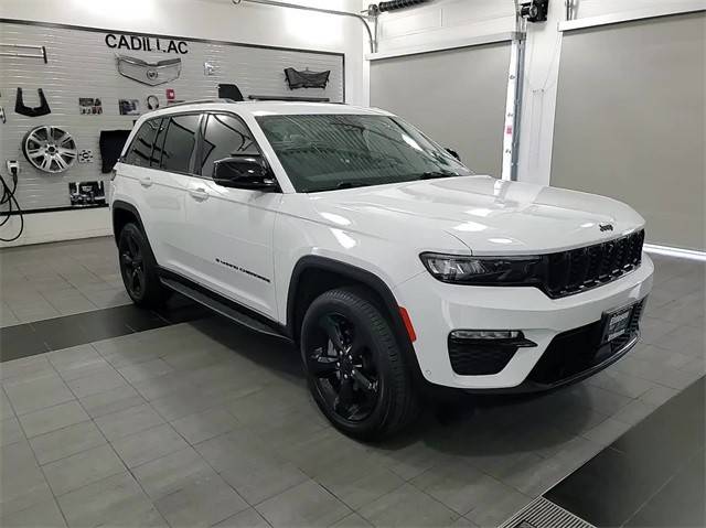 2023 Jeep Grand Cherokee Limited 4WD photo