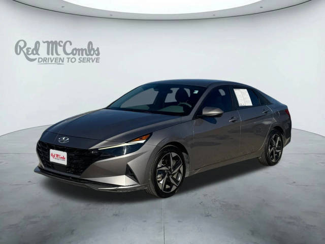 2023 Hyundai Elantra SEL FWD photo