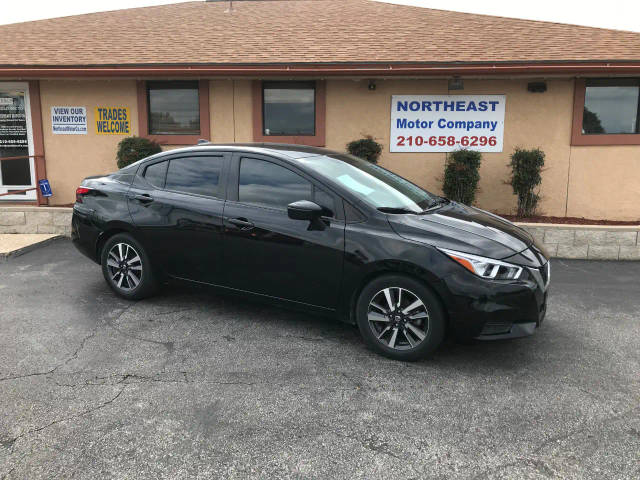 2021 Nissan Versa SV FWD photo