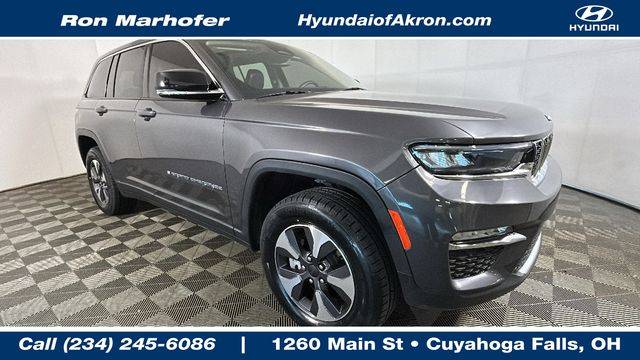 2022 Jeep Grand Cherokee  4WD photo