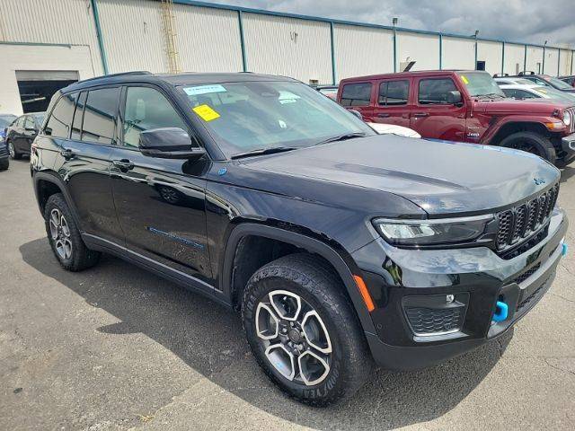 2022 Jeep Grand Cherokee Trailhawk 4WD photo
