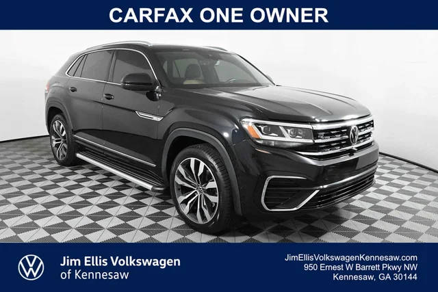 2023 Volkswagen Atlas Cross Sport 3.6L V6 SEL Premium R-Line AWD photo