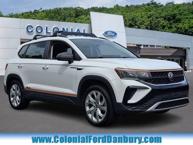 2023 Volkswagen Taos S AWD photo
