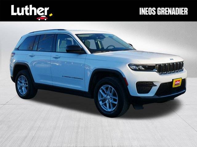 2023 Jeep Grand Cherokee Laredo 4WD photo