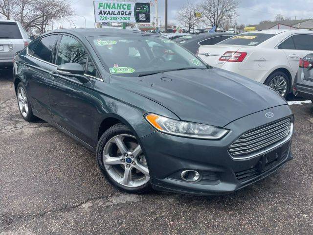 2015 Ford Fusion SE FWD photo