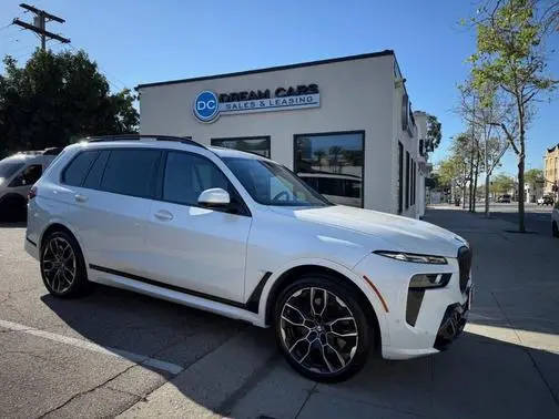 2023 BMW X7 xDrive40i AWD photo