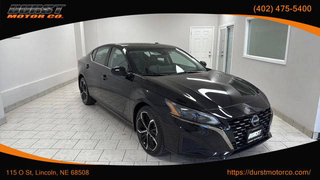 2023 Nissan Altima 2.5 SR AWD photo