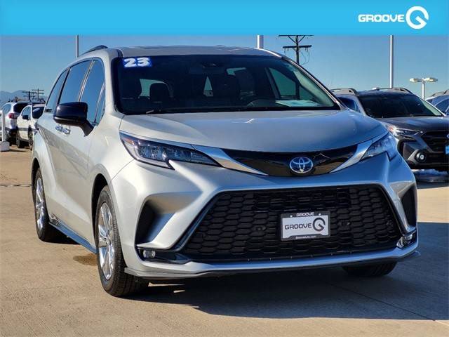 2023 Toyota Sienna XSE AWD photo