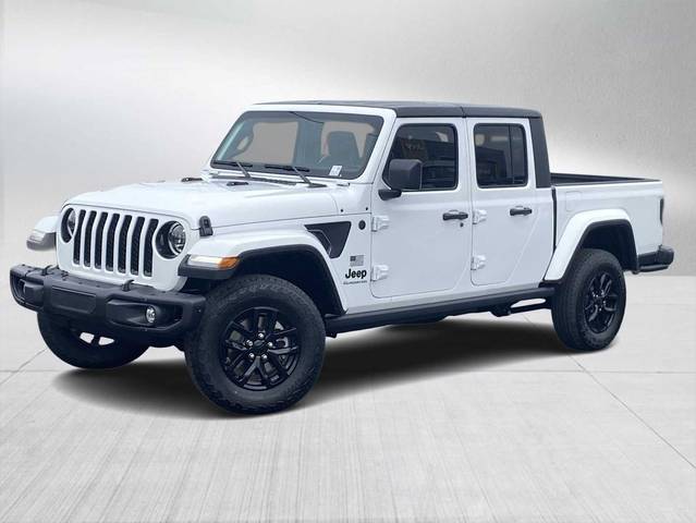 2023 Jeep Gladiator Freedom 4WD photo