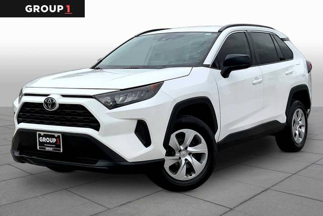 2019 Toyota RAV4 LE FWD photo