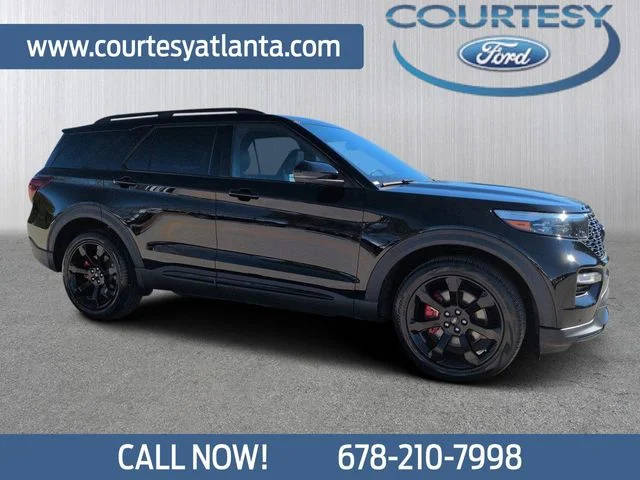 2022 Ford Explorer ST 4WD photo