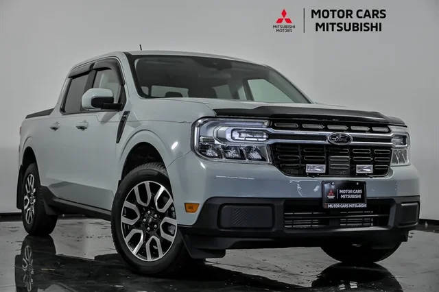 2022 Ford Maverick LARIAT AWD photo