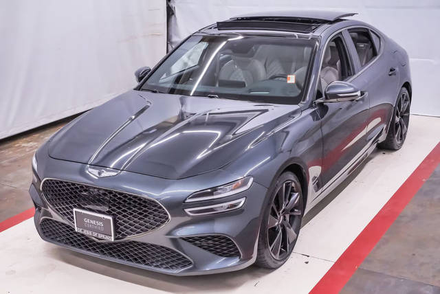 2023 Genesis G70 3.3T RWD photo