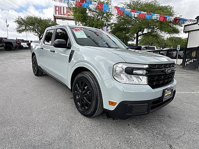 2022 Ford Maverick XL FWD photo