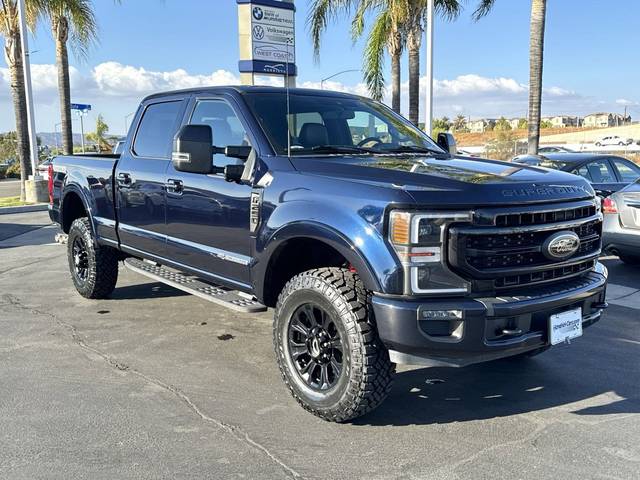 2022 Ford F-250 Super Duty LARIAT 4WD photo