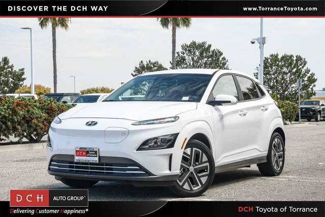2023 Hyundai Kona SE FWD photo