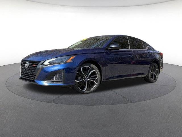 2023 Nissan Altima 2.5 SR AWD photo