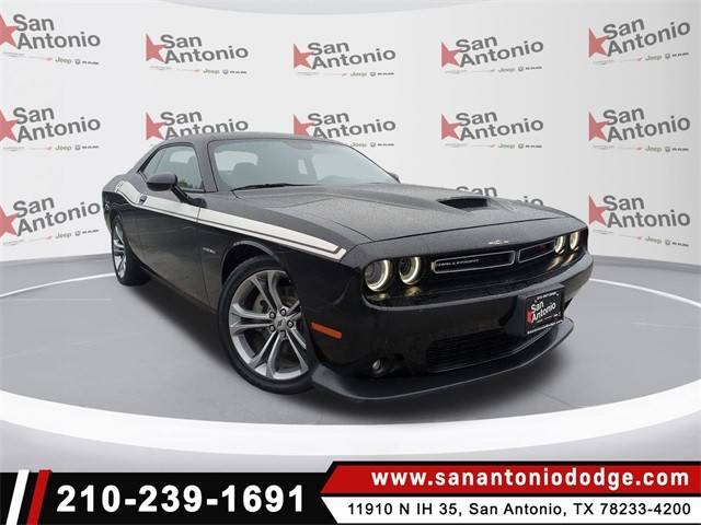 2022 Dodge Challenger R/T RWD photo