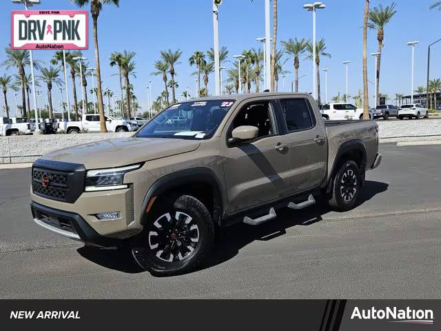 2023 Nissan Frontier PRO-4X 4WD photo